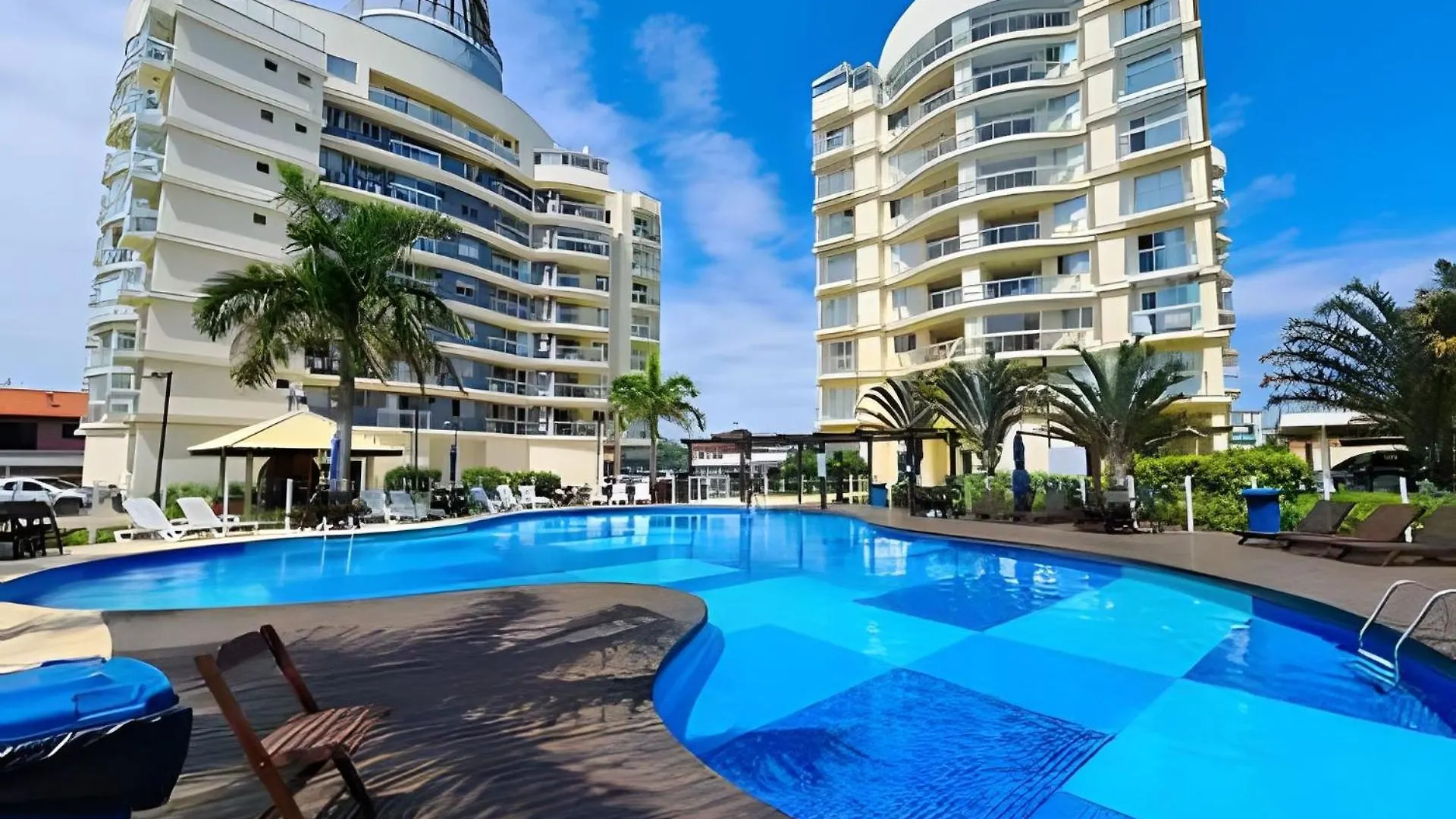 Apartamento Espetacular, Beto Carrero, Homeclub Penha